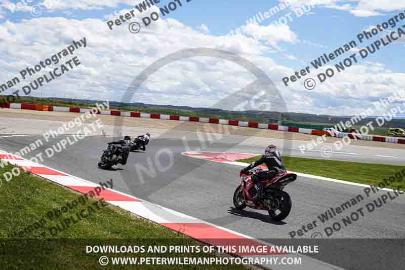 cadwell no limits trackday;cadwell park;cadwell park photographs;cadwell trackday photographs;enduro digital images;event digital images;eventdigitalimages;navarra;no limits trackdays;peter wileman photography;racing digital images;trackday digital images;trackday photos
